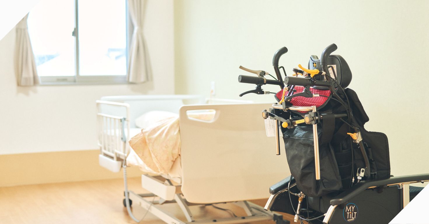 介護ベッドと車いすなどの福祉用具